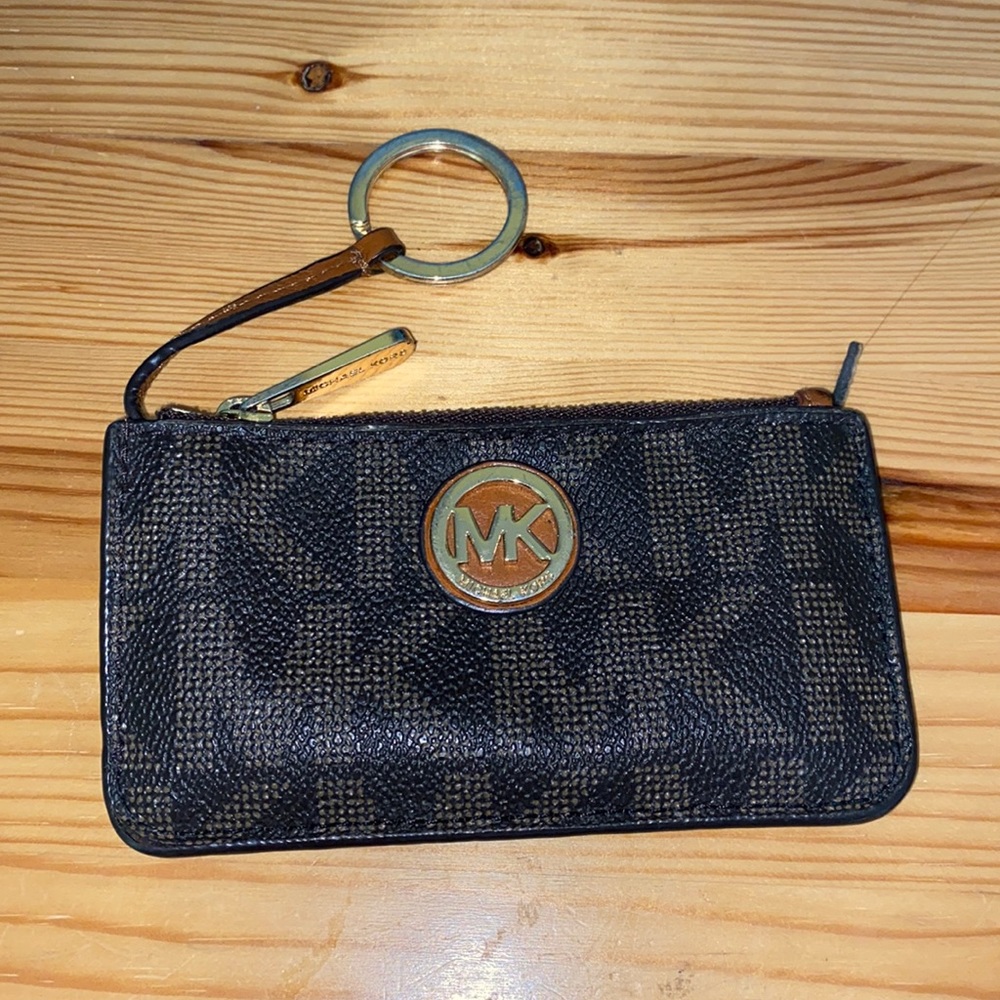 Micheal Khor’s Coin Purse !